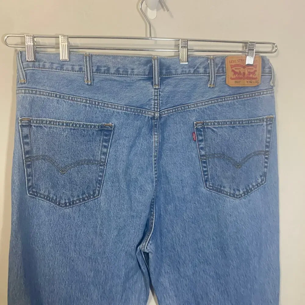 Levi’s Men’s 550 Relaxed Fit Jeans Stonewash Dad Jean 100% Cotton Sz 42 x 32